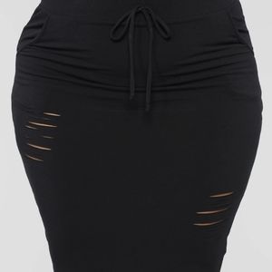NWT Fashion Nova Casual Lover Skirt - Black
